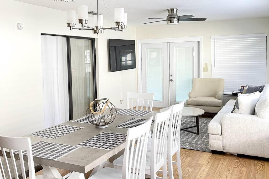 Delightful 3 Bdrm Home, Mins To Clearwater Beach 外观 照片